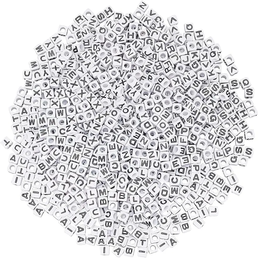 830 adet Beyaz Akrilik Mektubu Boncuk Akrilik Alfabe Numarası Boncuk A-Z Boncuk Takı Yapımı için DIY Kolye Bilezik