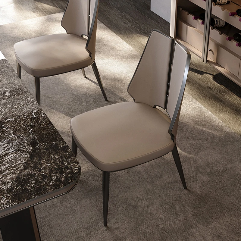 Modern Siyah Metal Ayaklı Yemek Sandalyesi Lüks Deri Bekleme yemek sandalyeleri Mnordic Minimalist Salon Balkon Ofis Mobilyaları