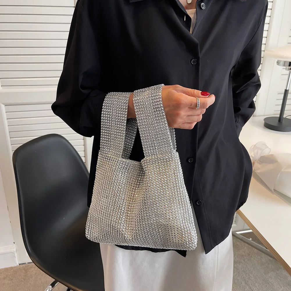 Moda Akşam Çanta Kadınlar için Rhinestone Kristal Bling el çantası Elmas omuzdan askili çanta Glitter Parlak Bayanlar Parti Çanta Çanta