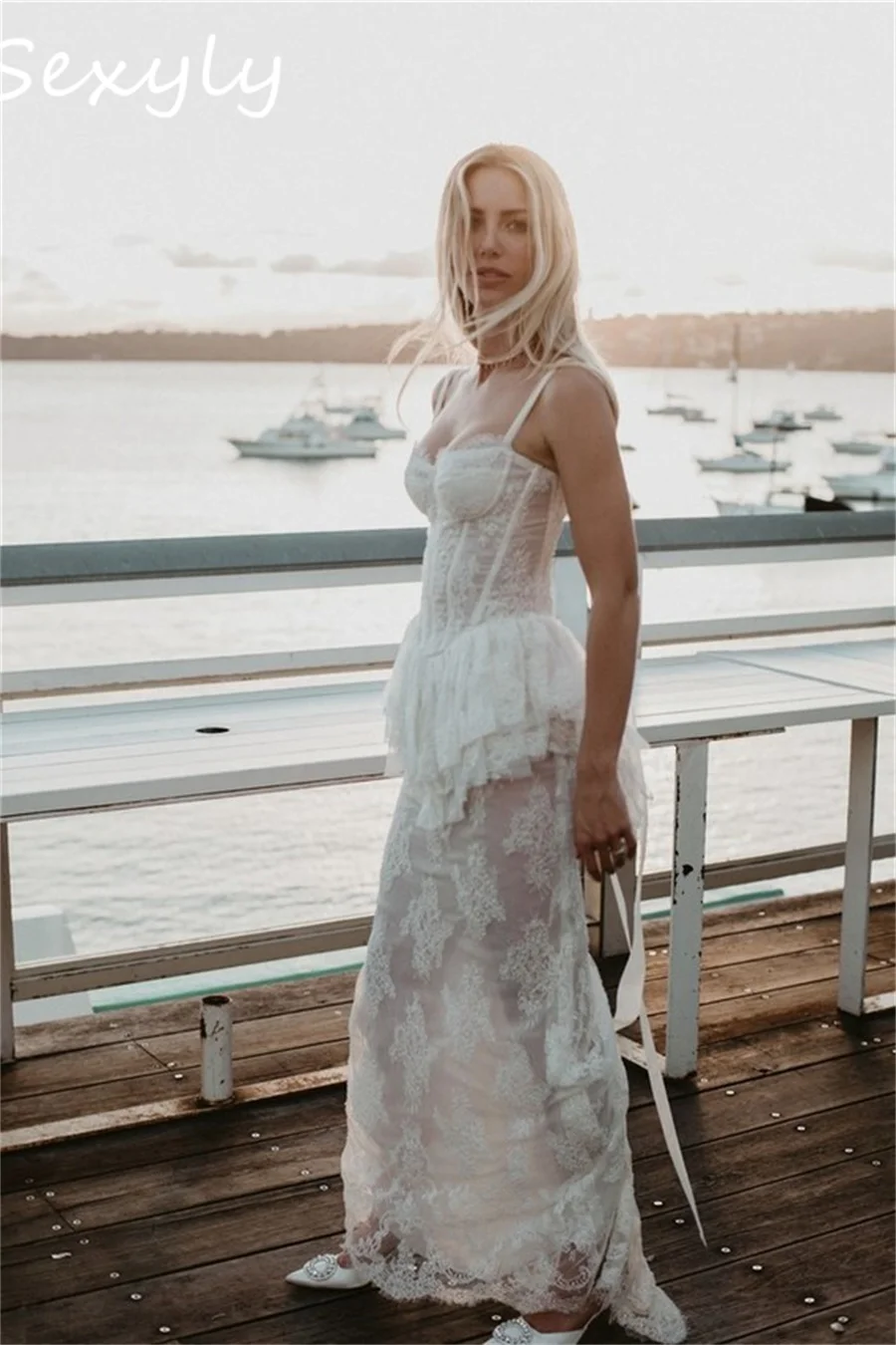 Chic Boho Plaj Dantel düğün elbisesi 2023 Seksi Spagetti Sapanlar Peplumn Bohemian Gelin Elbiseler Zarif Sivil Açık gelinlikler