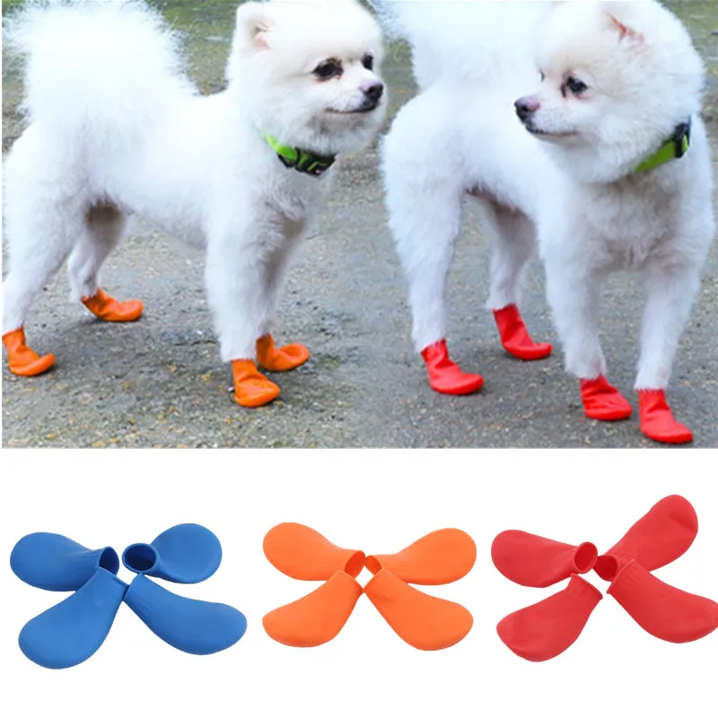 4 Adet Pet Köpek Kauçuk Su Geçirmez Ayakkabı Kapağı Pet Çorap ayak koruyucu Kaymaz Açık Yavru yağmur ayakkabıları Pet Paw Koruyucular