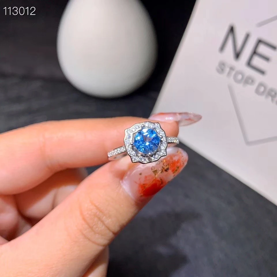 2020 yeni stil büyüleyici garnet / mavi Topaz taş yüzük kadınlar için gümüş nişan yüzüğü 6X6mm doğal taş kız doğum günü hediyesi