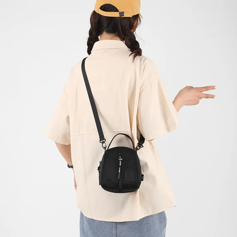 Kadın Crossbody Çanta askılı çanta Kadınlar için Basit Naylon Kare Çanta Tasarımcısı Lüks kadın Çantası Fermuar Rahat Küçük El Çantası