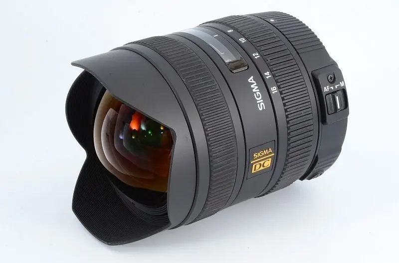 Sigma 8-16mm f/4.5-5.6 DC HSM nikon için lens