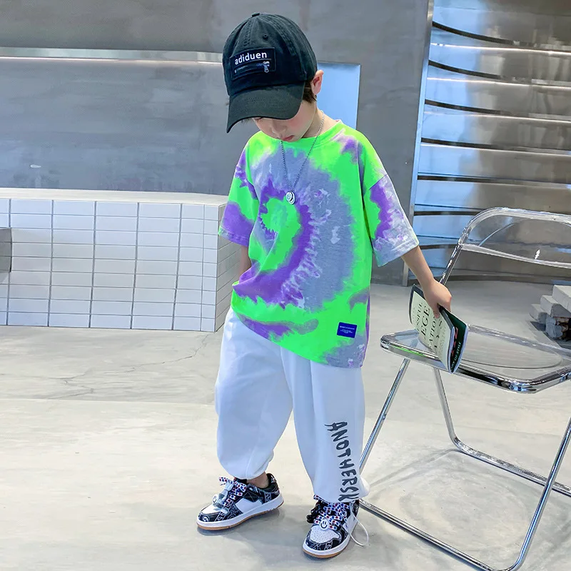 Genç Çocuklar Rahat Tişörtleri Erkek Yaz Kravat Boya Baskı Çocuk Kısa Kollu Pamuklu Moda Kore Tees Tops Erkek Giyim 4-14 Yıl