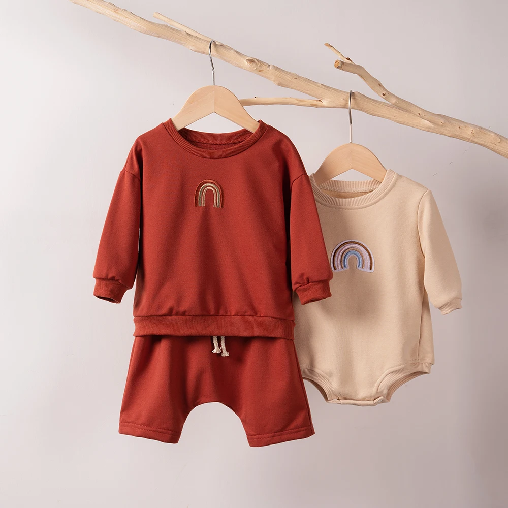 Yeni Bebek Gökkuşağı Nakış Takım Elbise Sonbahar Uzun Kollu Pamuklu Yürümeye Başlayan Erkek Kız Hoodies + kapri pantolonlar Giyim Setleri çocuk kıyafetleri