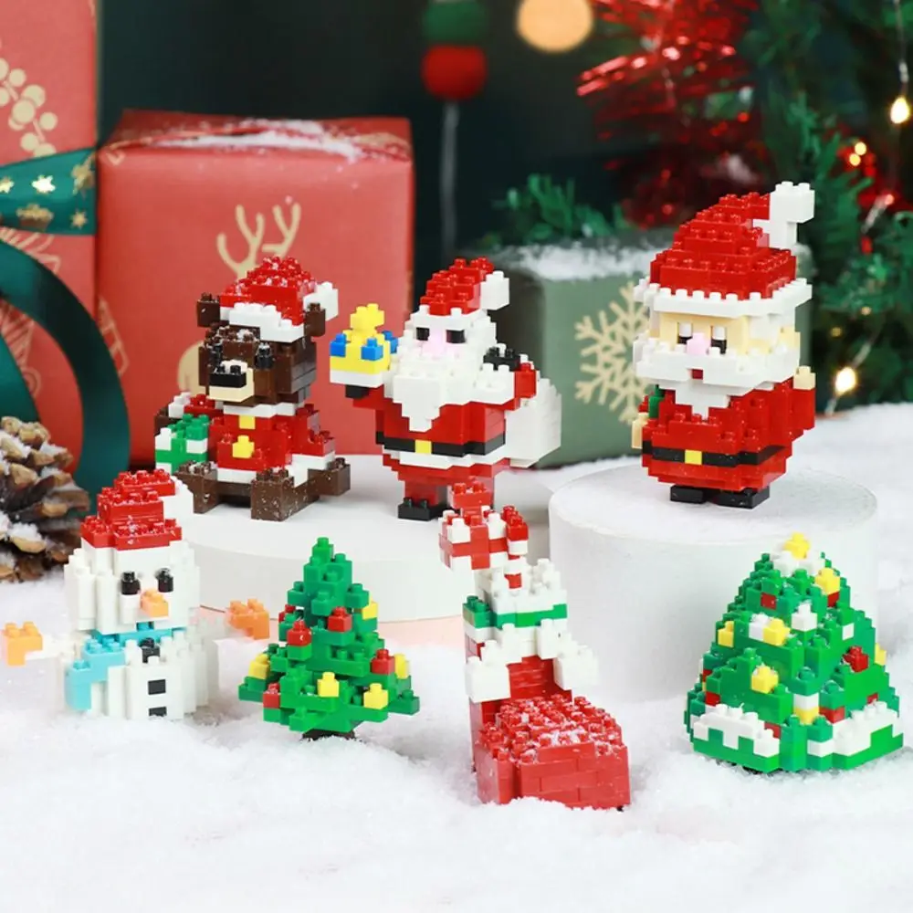 Mini Noel Baba Yapı Taşları Xmax Hediye Plastik Karikatür Noel Süslemeleri Kardan Adam Geyik Aksiyon Figürleri Modeli Parti