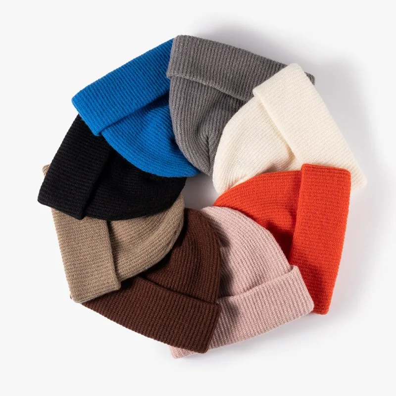 Sonbahar ve kış yeni yün şapka kadın düz renk Kore versiyonu çok yönlü örme şapka soğuk ve sıcak soğuk şapka